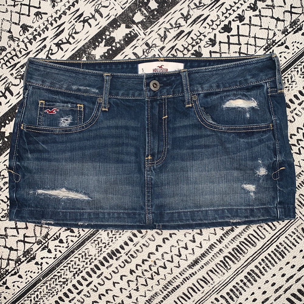 Hollister Distressed Skirt